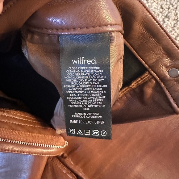 Aritzia Melina Pant in Cognac - Picture 5 of 7